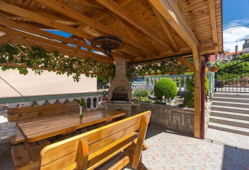 شقة غرفة نوم واحدة مزودة بشُرفة, Apartments Bionda