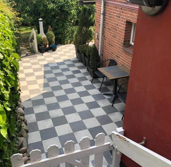패밀리 룸 공용 욕실, Guesthouse Trabjerg