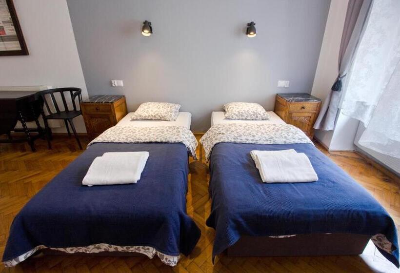 Quarto standard, Pokoje Gościnne św. Anny