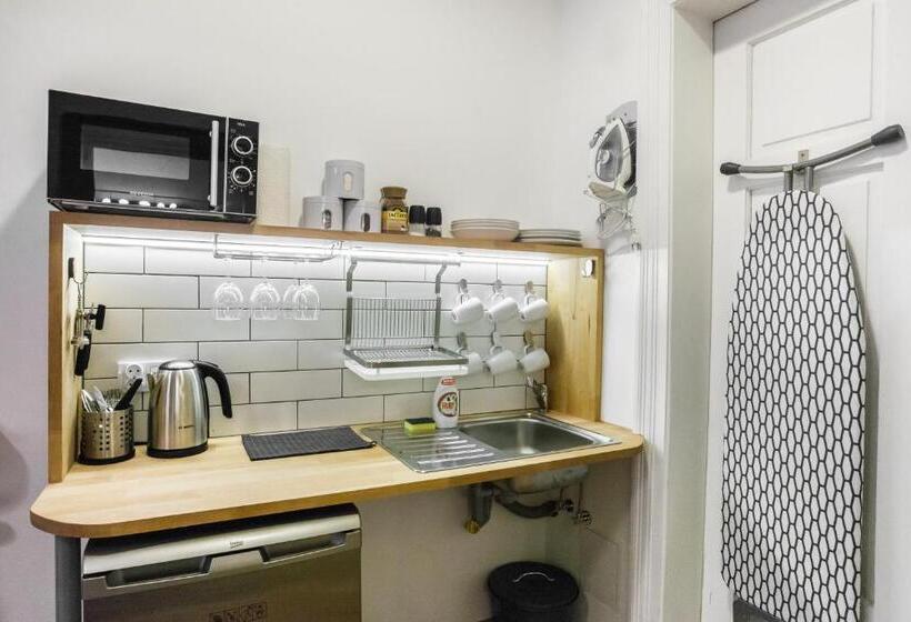Quarto Familiar, Pokoje Gościnne św. Anny