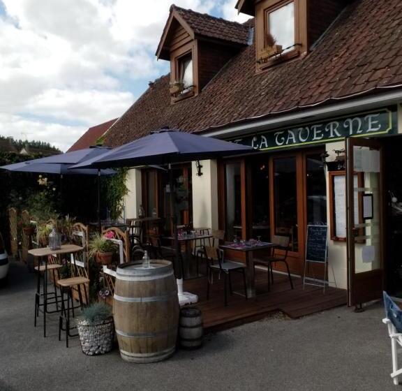 标准间, La Taverne