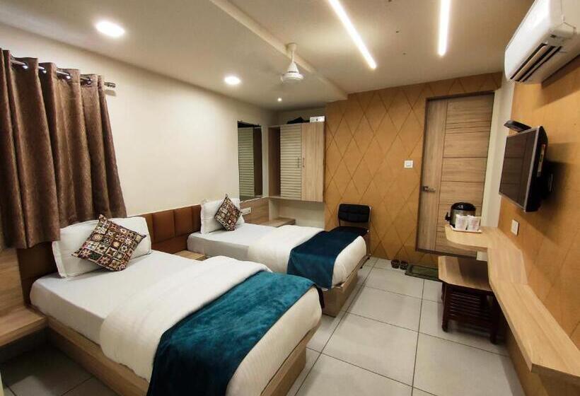 Quarto Deluxe, Kinara