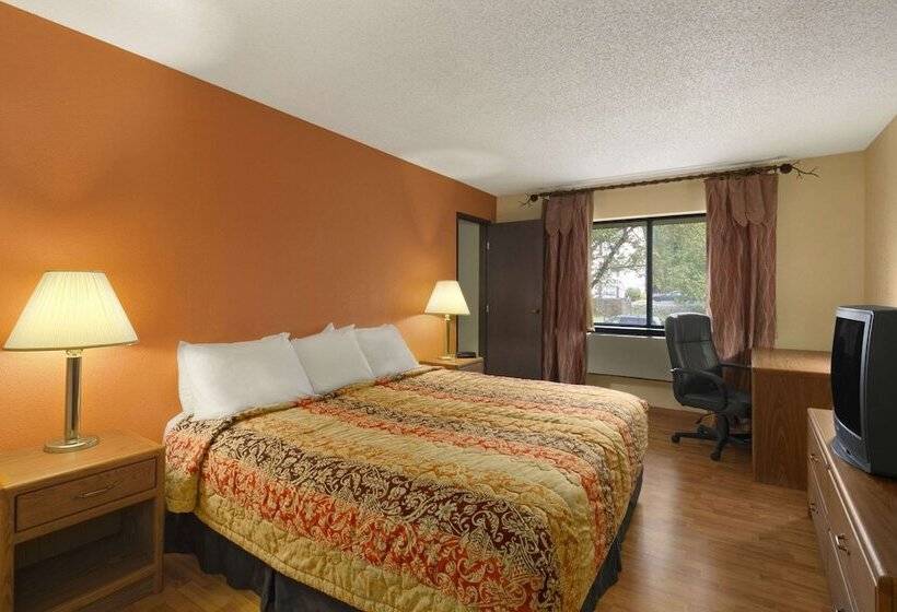 豪华工作室, Days Inn & Suites By Wyndham Stevens Point