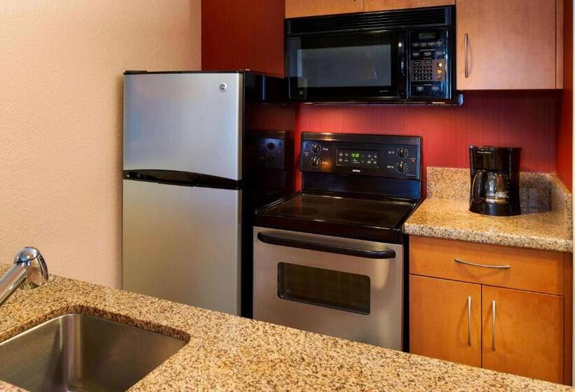 침실 2개 스위트, Sonesta Es Suites Detroit Warren