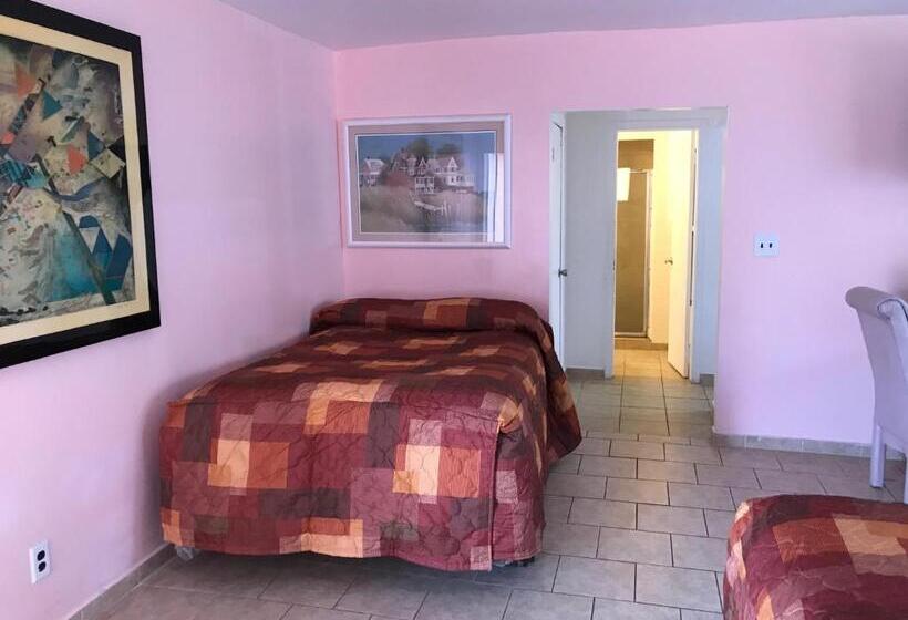 Семейный Номер, El Ray Motel