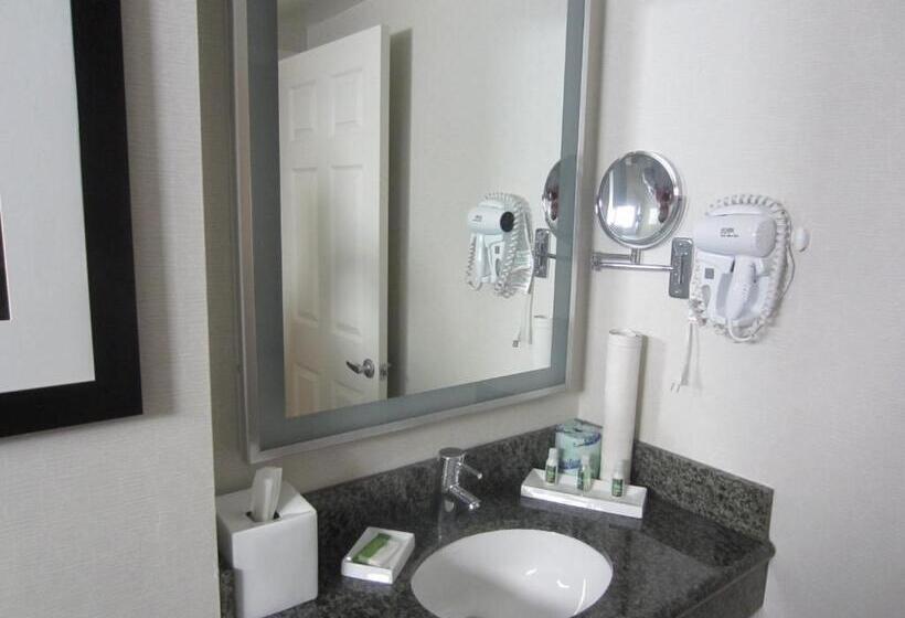 חדר סטנדרט עם מיטת קינג, Pb Surf Beachside Inn