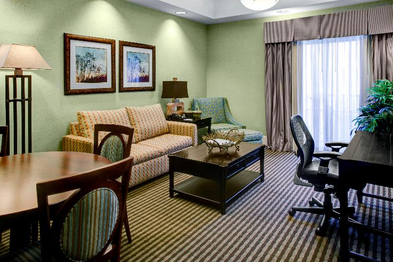 Suíte Executivo, Holiday Inn Express Hotel & Suites Atlanta Buckhead, An Ihg