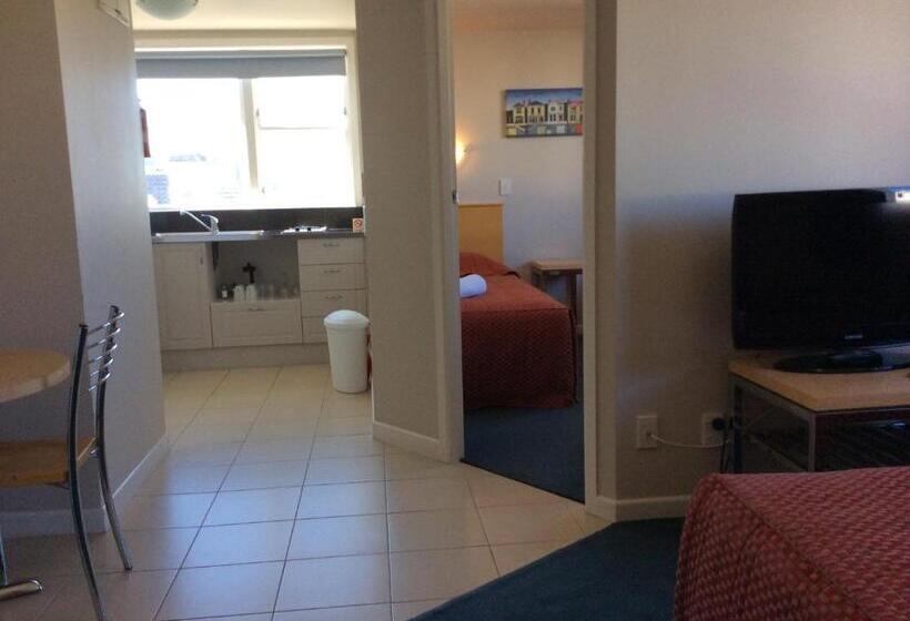 آپارتمان سوپریور 1 خوابه, Capital View Motor Inn