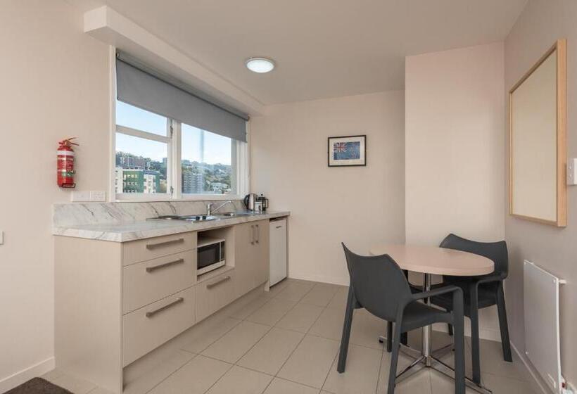 استودیوی استاندارد با تخت دوبل, Capital View Motor Inn