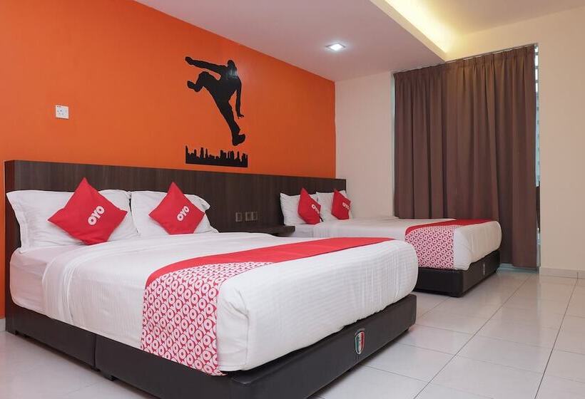 سوییت خانوادگی, Oyo 89777 Urbanstay Kuantan