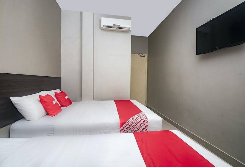 Family Suite, Oyo 89885 Nice Stay Three Six Five Services