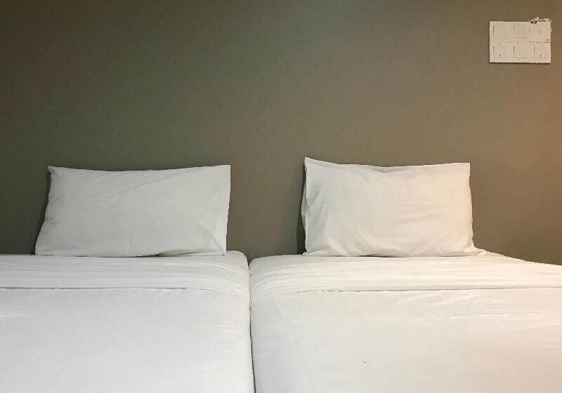 Номер Стандарт, Oyo 89885 Nice Stay Three Six Five Services