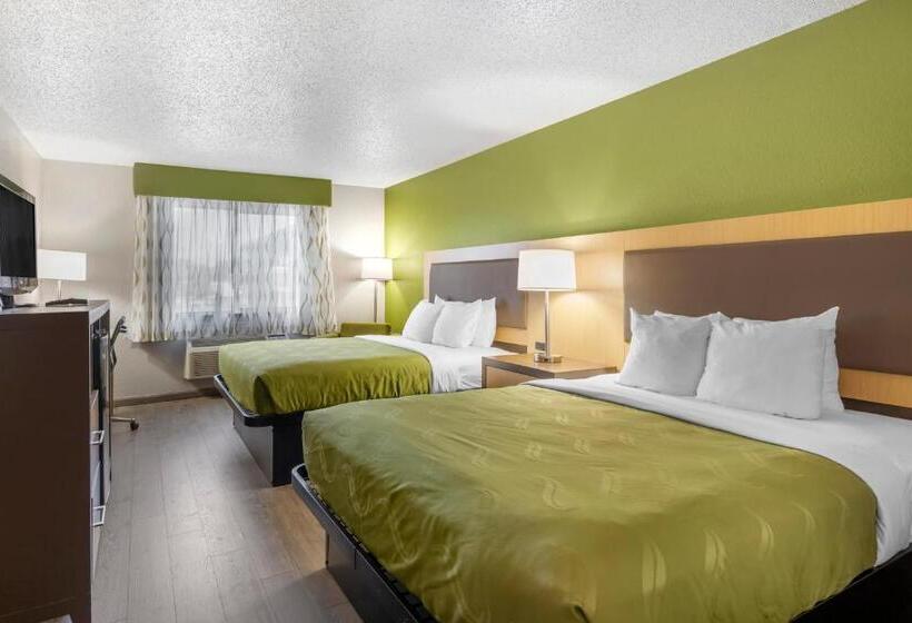 Номер Стандарт, Quality Inn & Suites