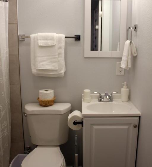 Standard Room, Rainier Guesthouse
