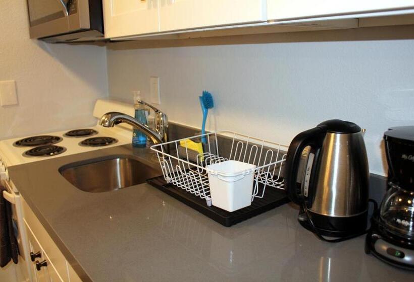 Standard Room, Rainier Guesthouse