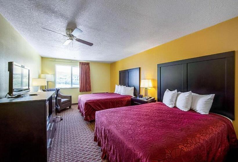 标准间, Rodeway Inn & Suites