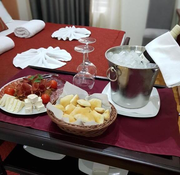 اتاق استاندارد, Kutko