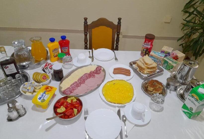 اتاق استاندارد سه تخته با بالکن, Rooms Ivana