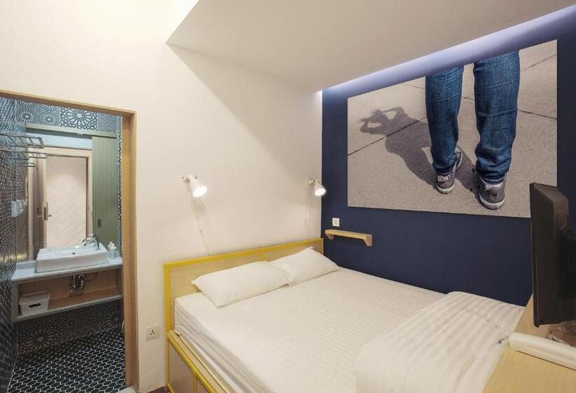 Cameră Standard, Konko Hostel Jakarta