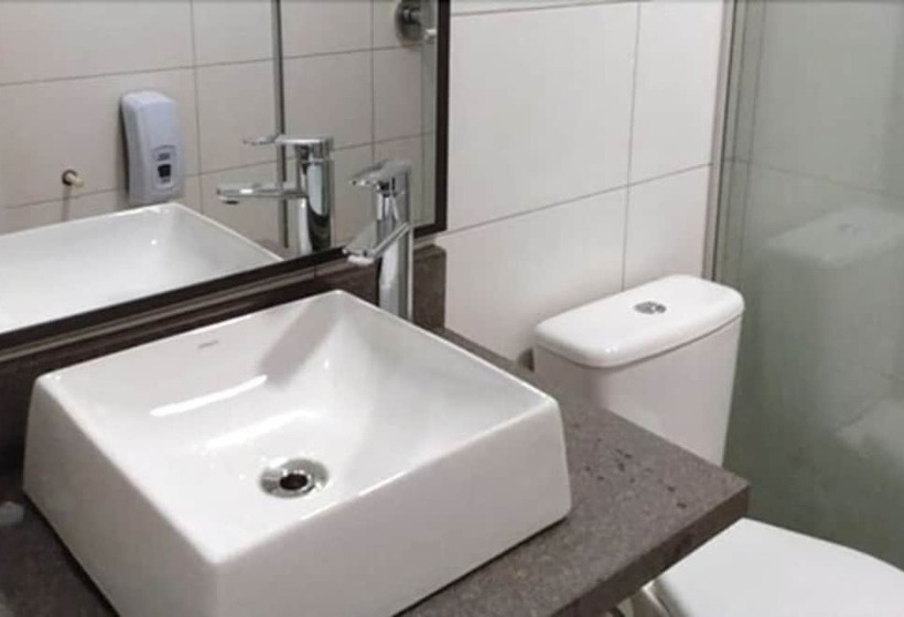 Quarto Triplo Deluxe, Sky Palace