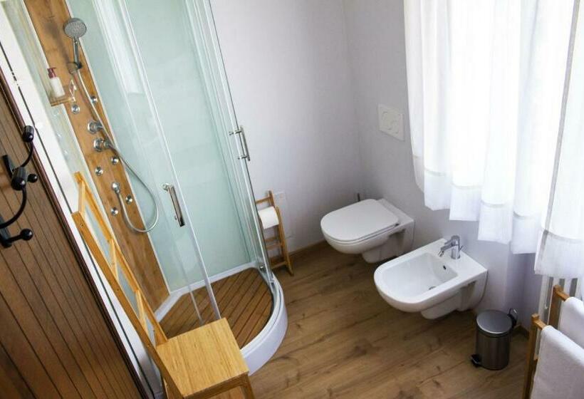 Трехместный Номер Комфорт, Oleandro Bed & Breakfast