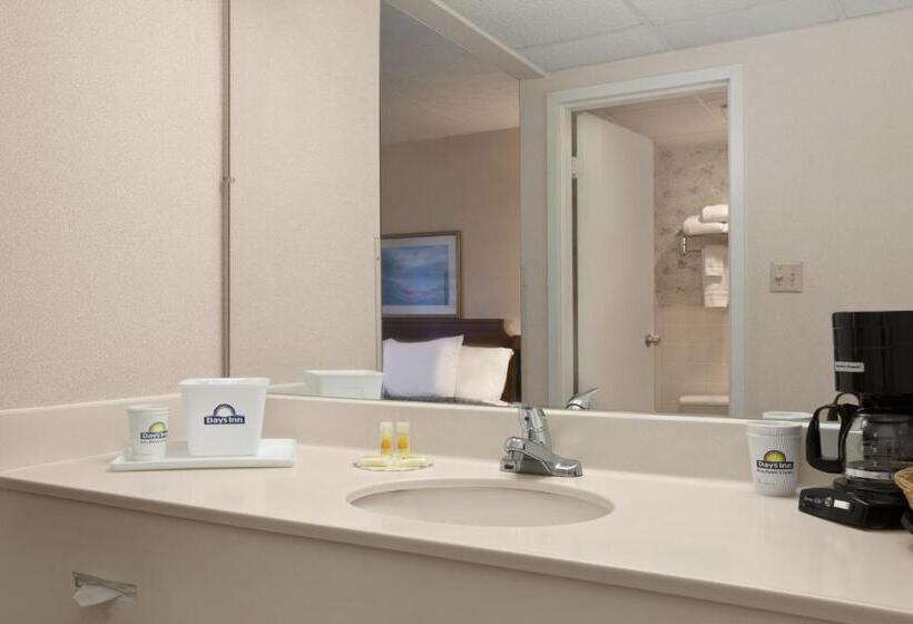 Номер Deluxe, Days Inn By Wyndham Reading Wyomissing