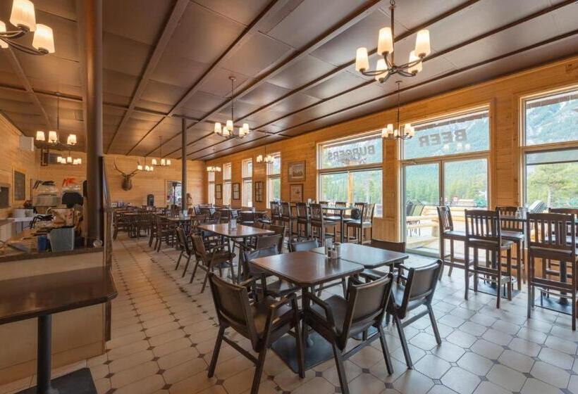 Стандартный Номер Кровать Кинг, David Thompson Resort