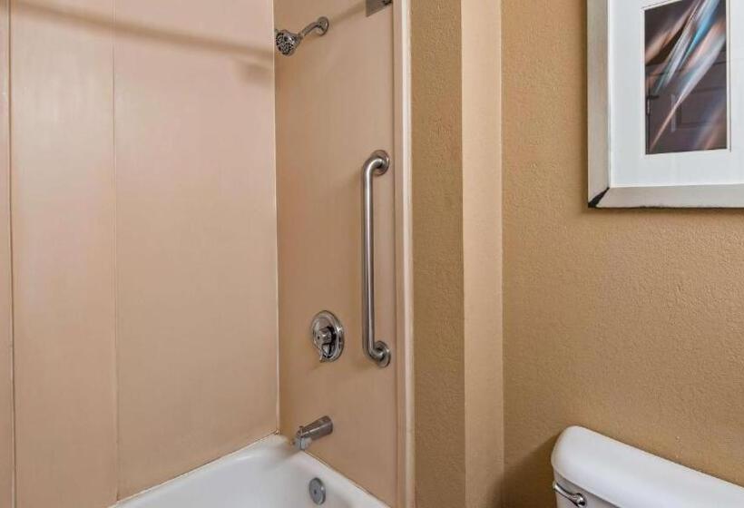 Номер Стандарт, Wingate By Wyndham Harrisburg Near Hershey