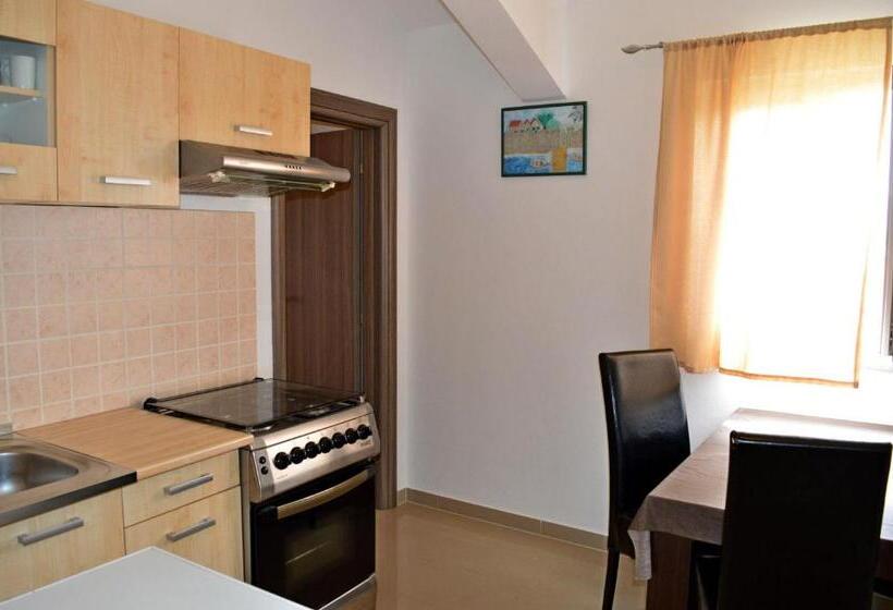 침실 1개 아파트, Apartments Ante 1306