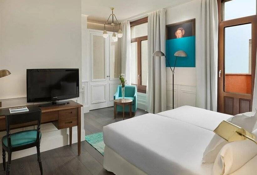 اتاق لوکس با تراس, Boutique Hotel H10 Villa de La Reina