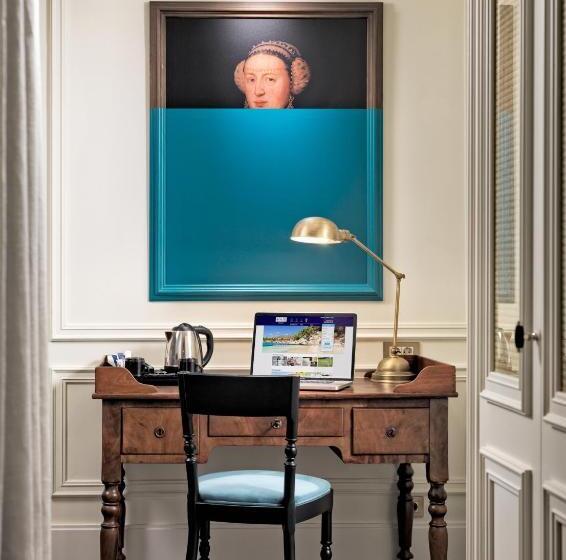 اتاق لوکس با تراس, Boutique Hotel H10 Villa de La Reina