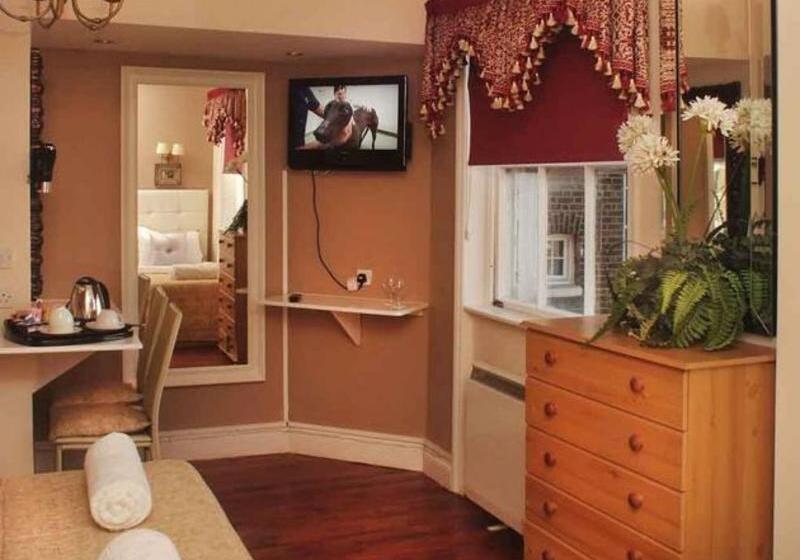 Quarto Triplo Estandar, Piccolino Hyde Park