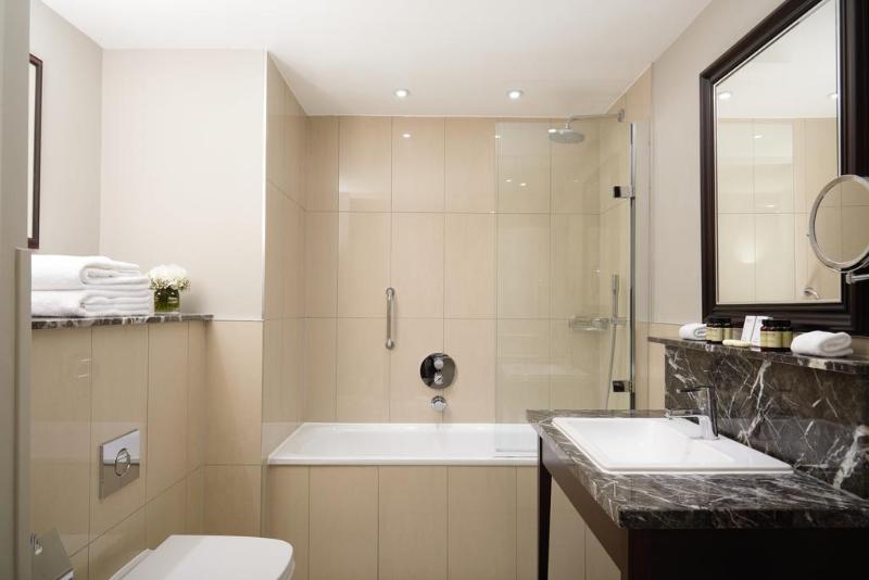 Номер Deluxe, The Bailey S Hotel London Kensington