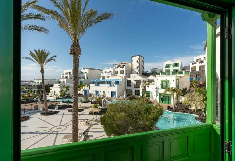 주니어 스위트, LIVVO Volcán Lanzarote