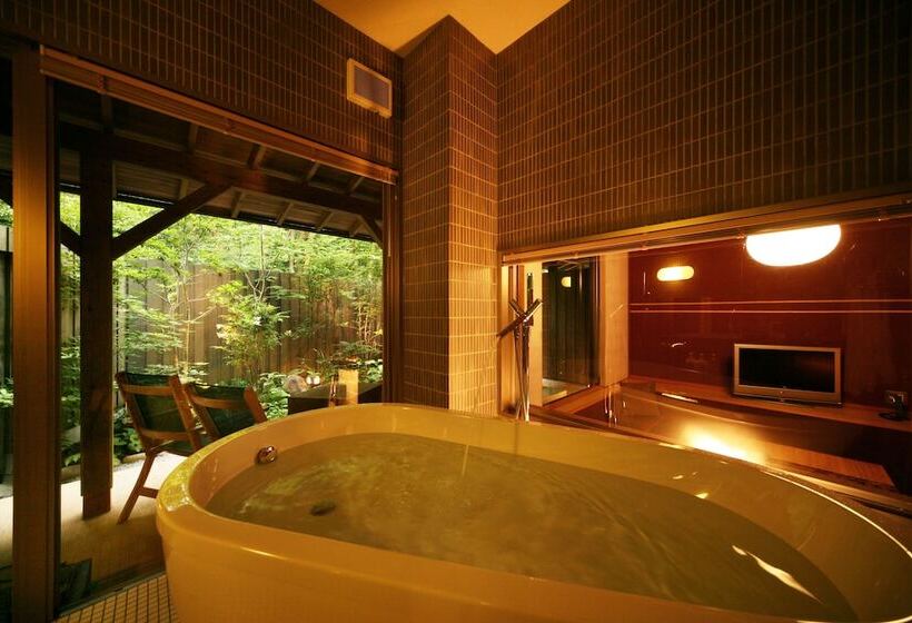 Четырехместный Номер Стандарт, Tetsuka Ryokan