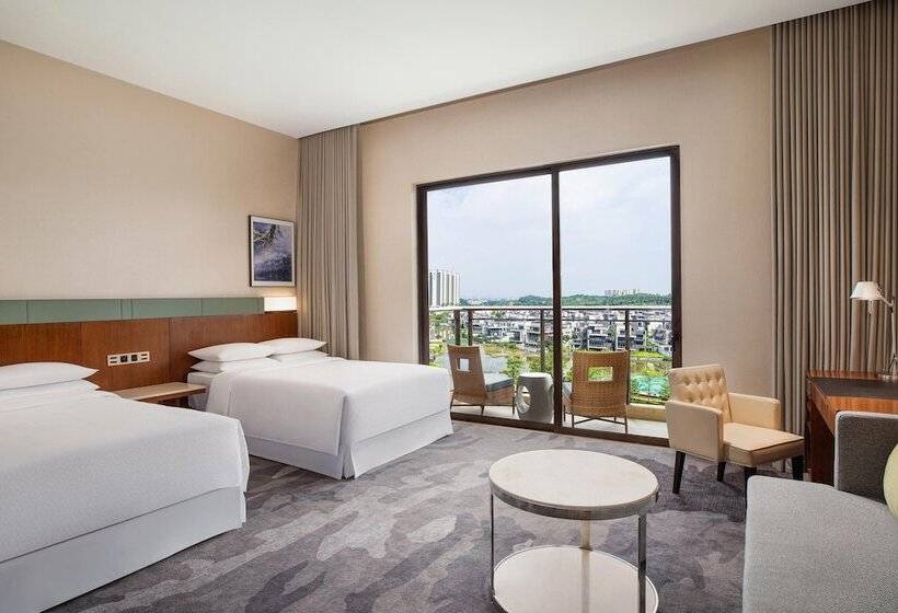 ２ダブルベッドのスタンダードルーム, Four Points By Sheraton Guangdong, Heshan