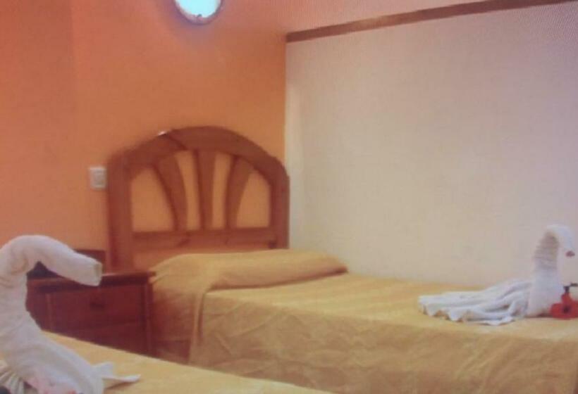 Economy Studio, Apartamentos Las Arenas