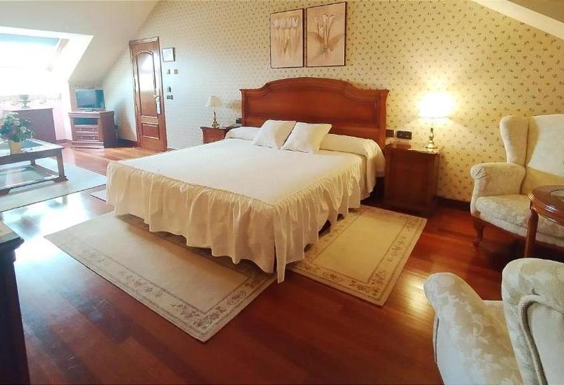 سوییت لوکس, Conde Ansúrez By Almia Hoteles