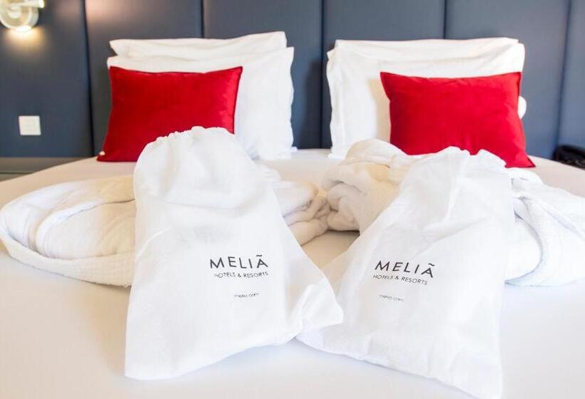 اتاق لوکس, Melia Setubal