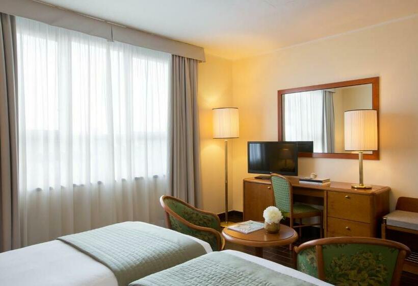 اتاق سوپریور, Starhotels Business Palace