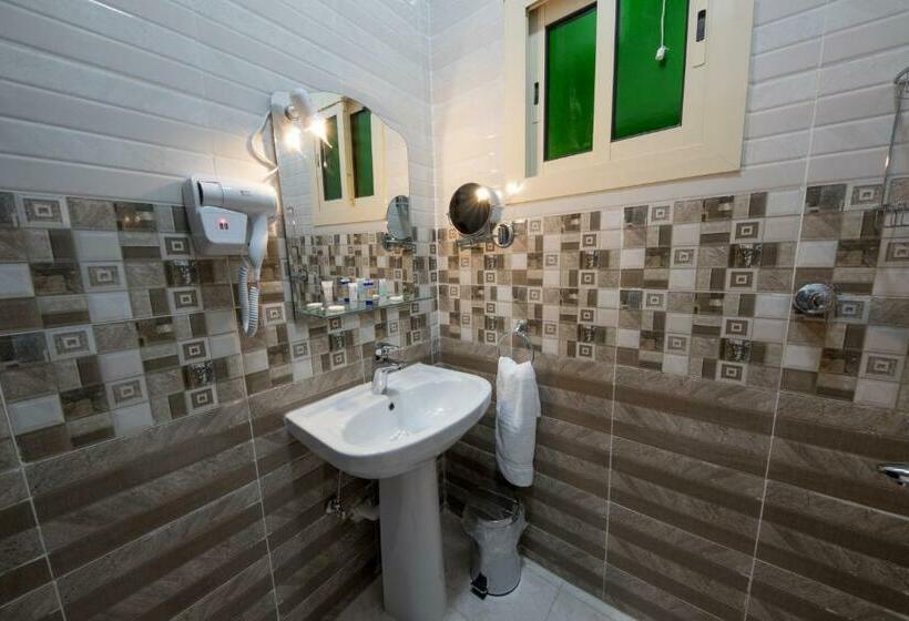 디럭스 룸, Jasmine Beach Hotel Suites