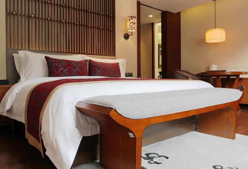 스위트, Crowne Plaza Yading By Ihg