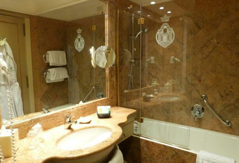 Классический Номер, Excelsior Palace Portofino Coast