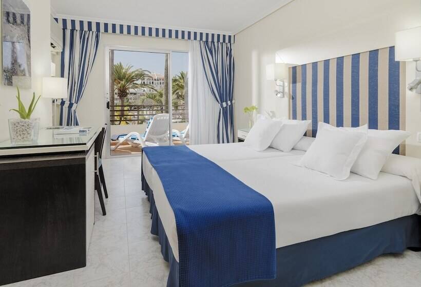 Family Room, H10 Las Palmeras