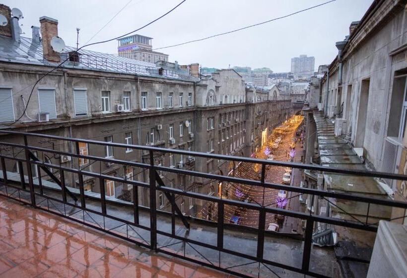 Suite with Terrace, Khreshchatyk Apart Hotel Passage