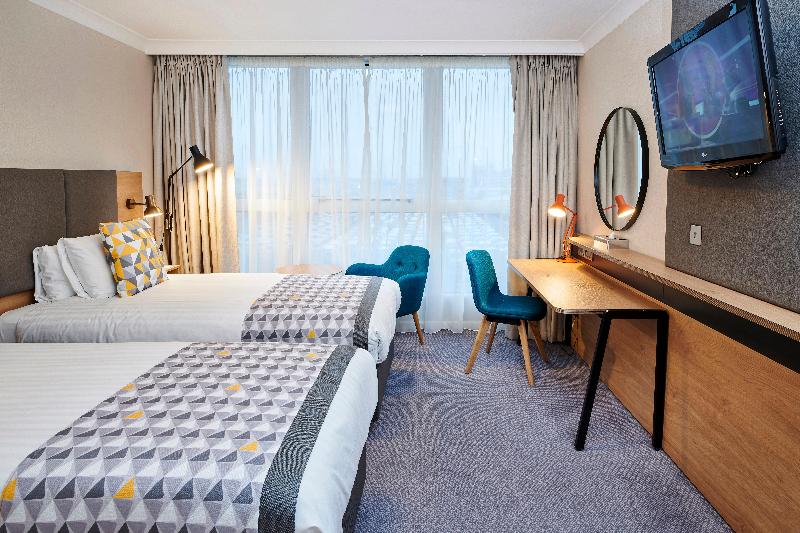 اتاق سوپریور با تخت بزرگ, Mandarin Oriental Al Faisaliah, Riyadh