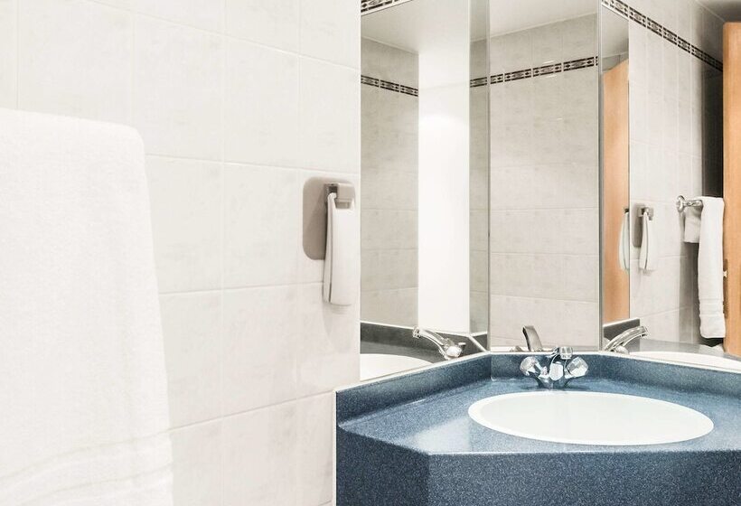 Номер Стандарт, Ibis Chesterfield Centre – Market Town