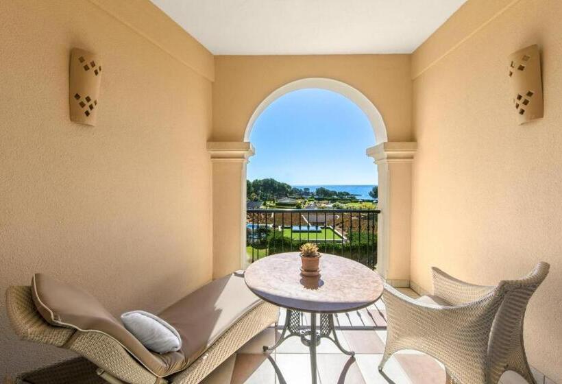 Номер Deluxe Вид на Море, The St. Regis Mardavall Mallorca Resort