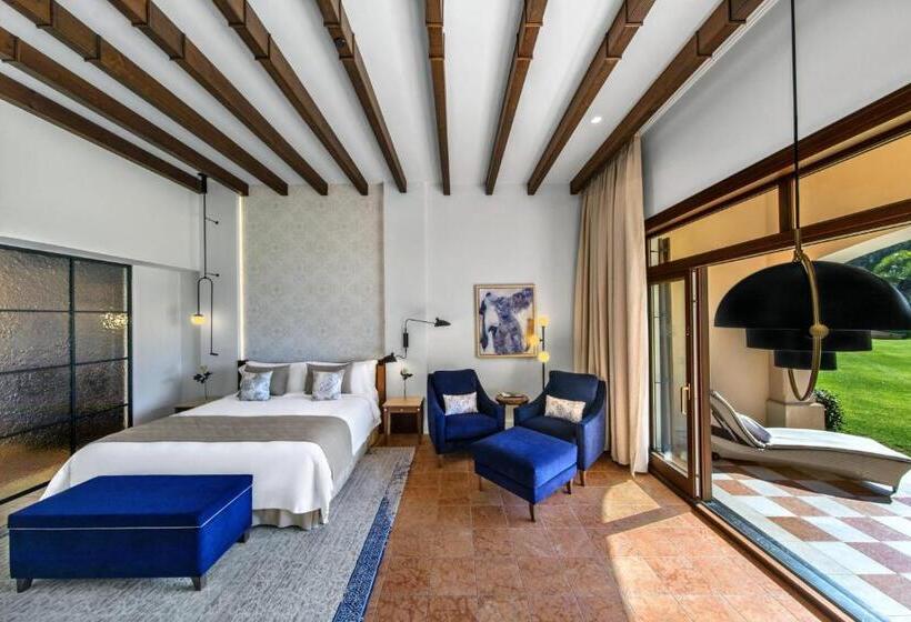 Полулюкс Вид на Сад, The St. Regis Mardavall Mallorca Resort