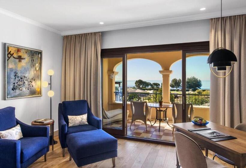 Полулюкс с Балконом, The St. Regis Mardavall Mallorca Resort